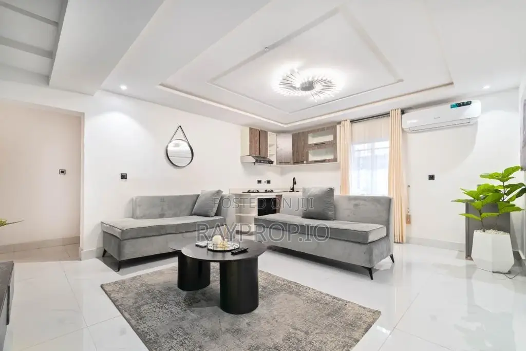 2 Bedroom Shortlet in Lekki Phase 1