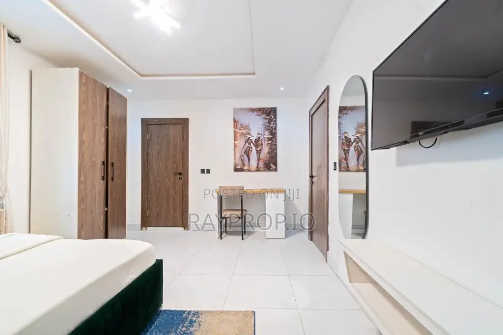 2 Bedroom Shortlet in Lekki Phase 1