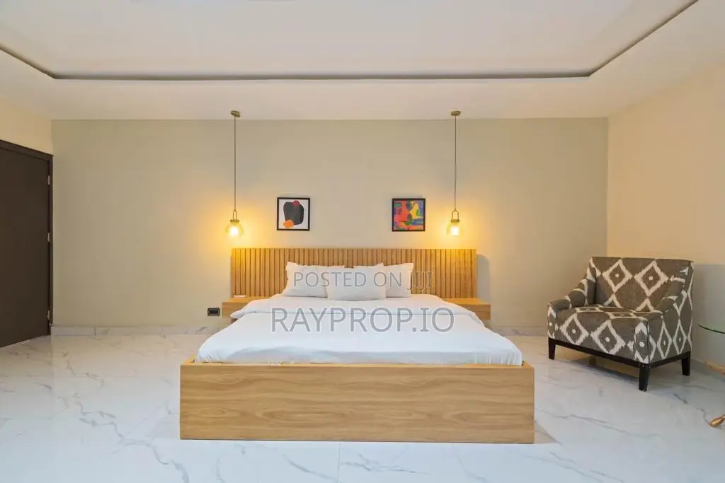 2 Bedroom Shortlet in Lekki Phase 1