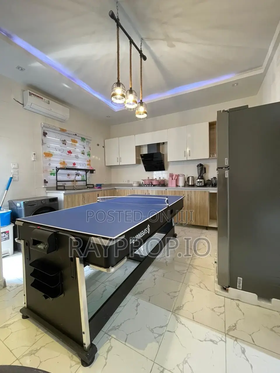 067629fa - 2 Bedroom Shortlet in VGC Ajah
