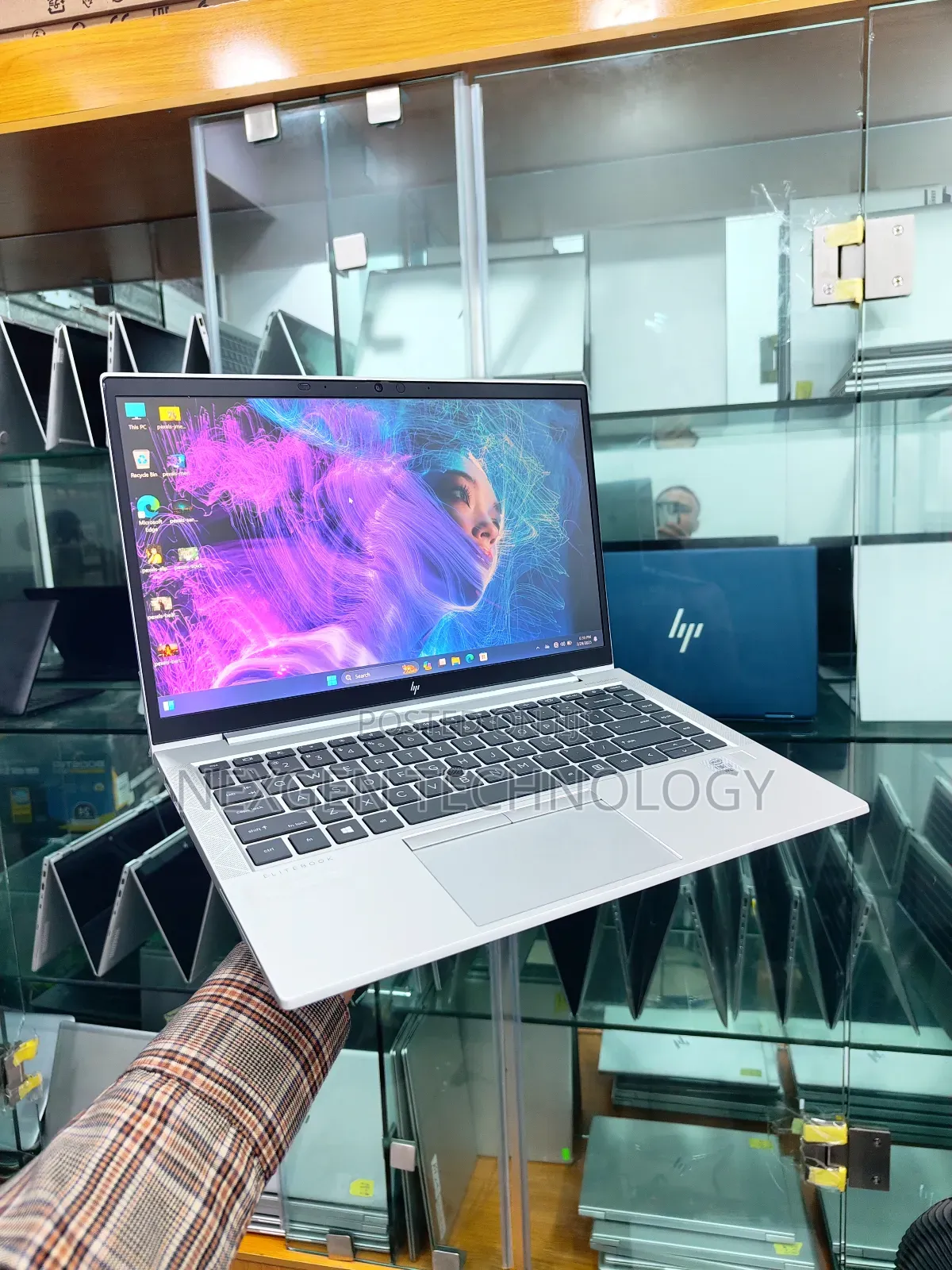 Laptop HP EliteBook 840 G7 8GB Intel Core i7 SSD 256GB