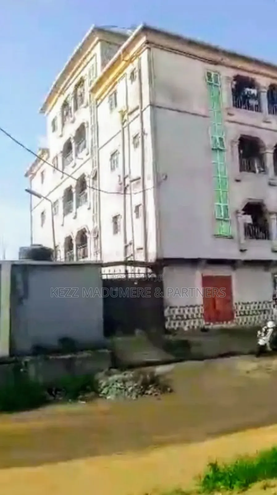 10bdrm Block of Flats in Ogbor Hill , Aba , for sale