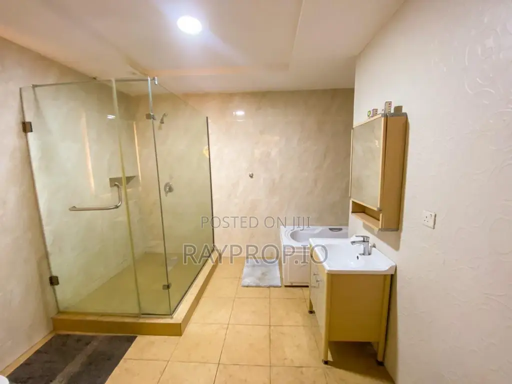 3 Bedroom Shortlet in Lekki Phase 1