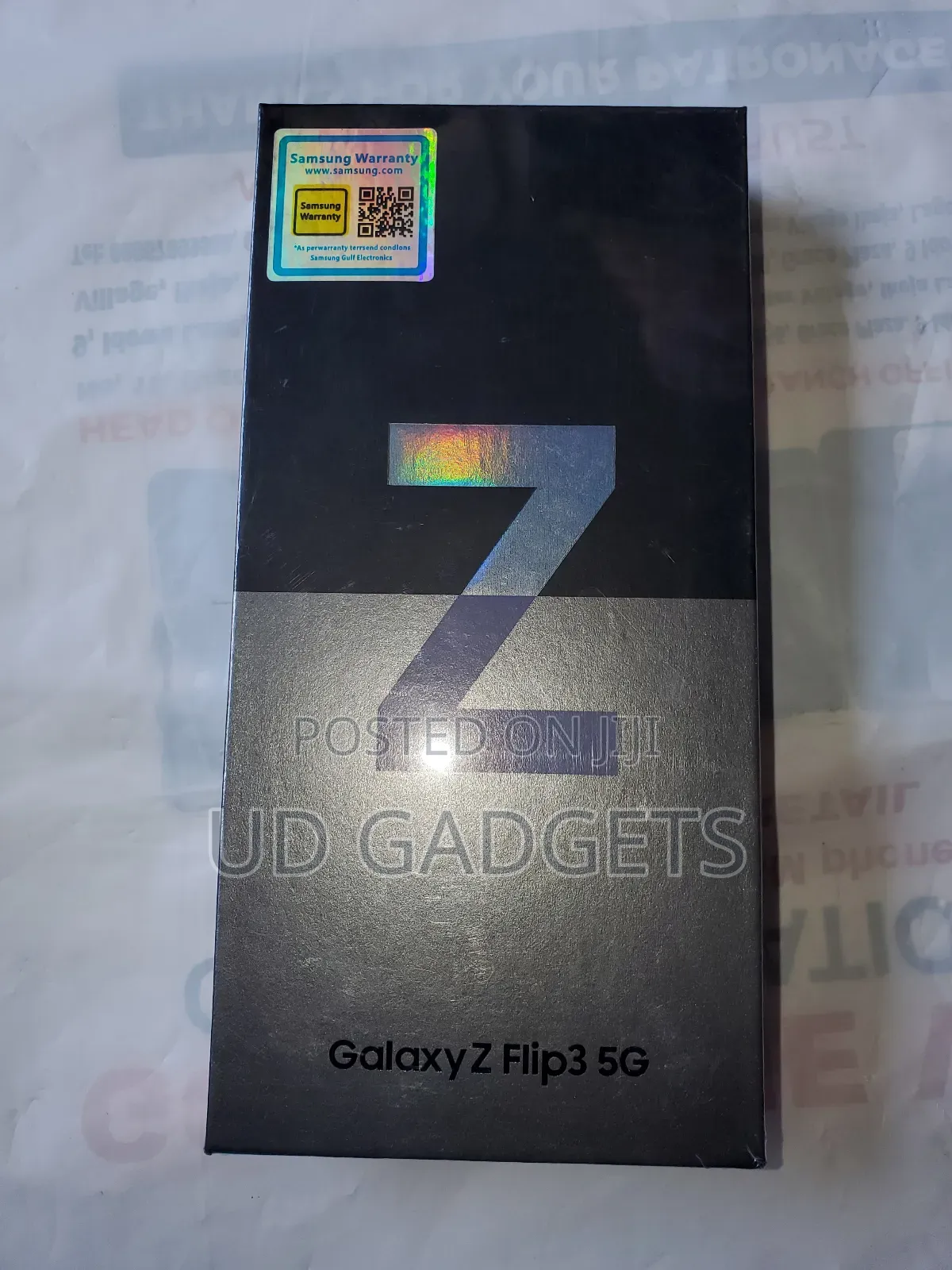 New Samsung Galaxy Z Flip3 5G 256 GB Purple