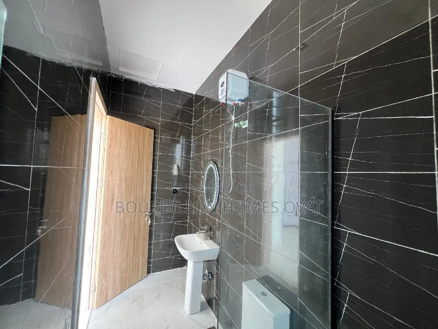 4bdrm Duplex in Lekki for sale