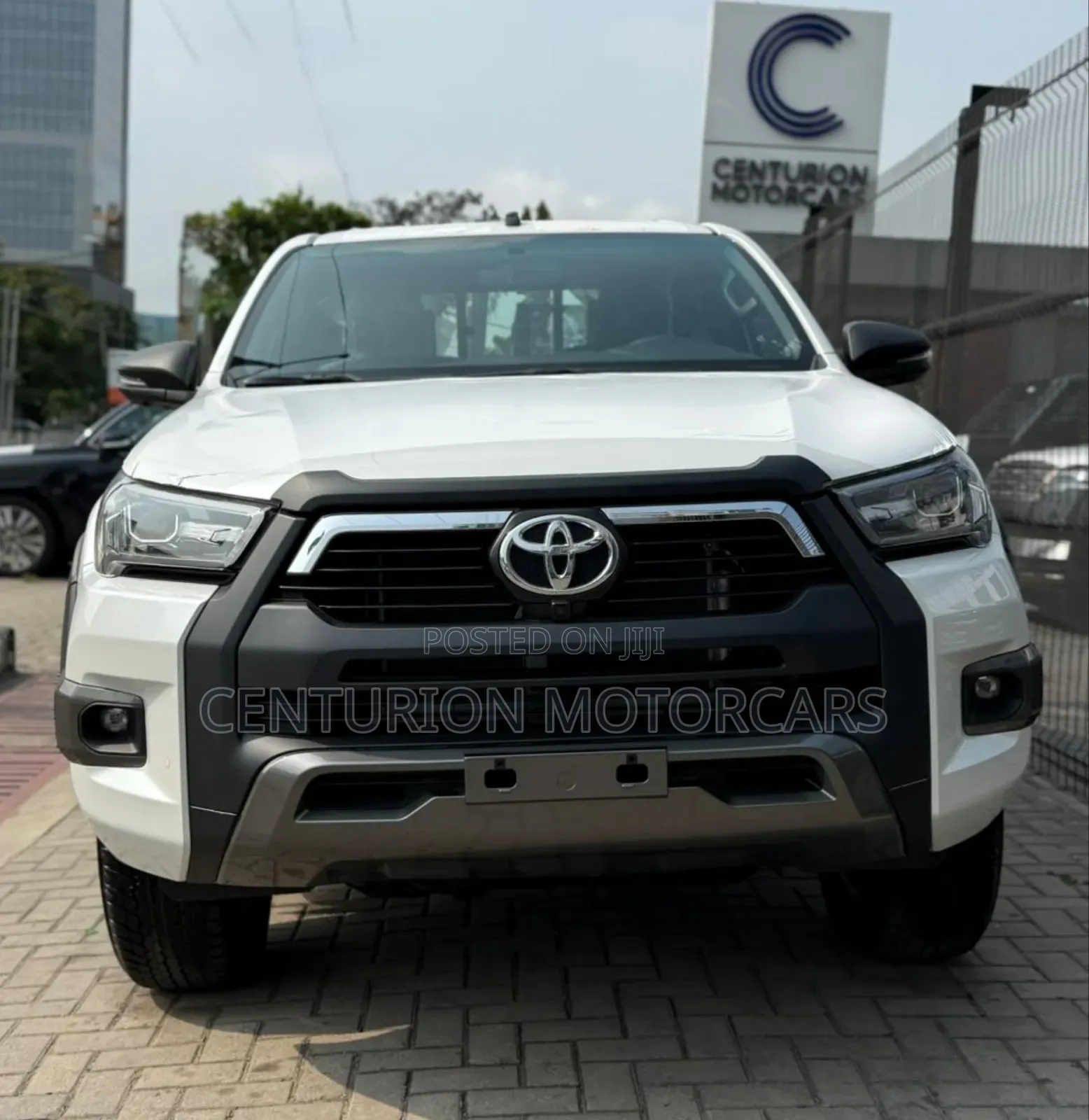 New Toyota Hilux 2025 White
