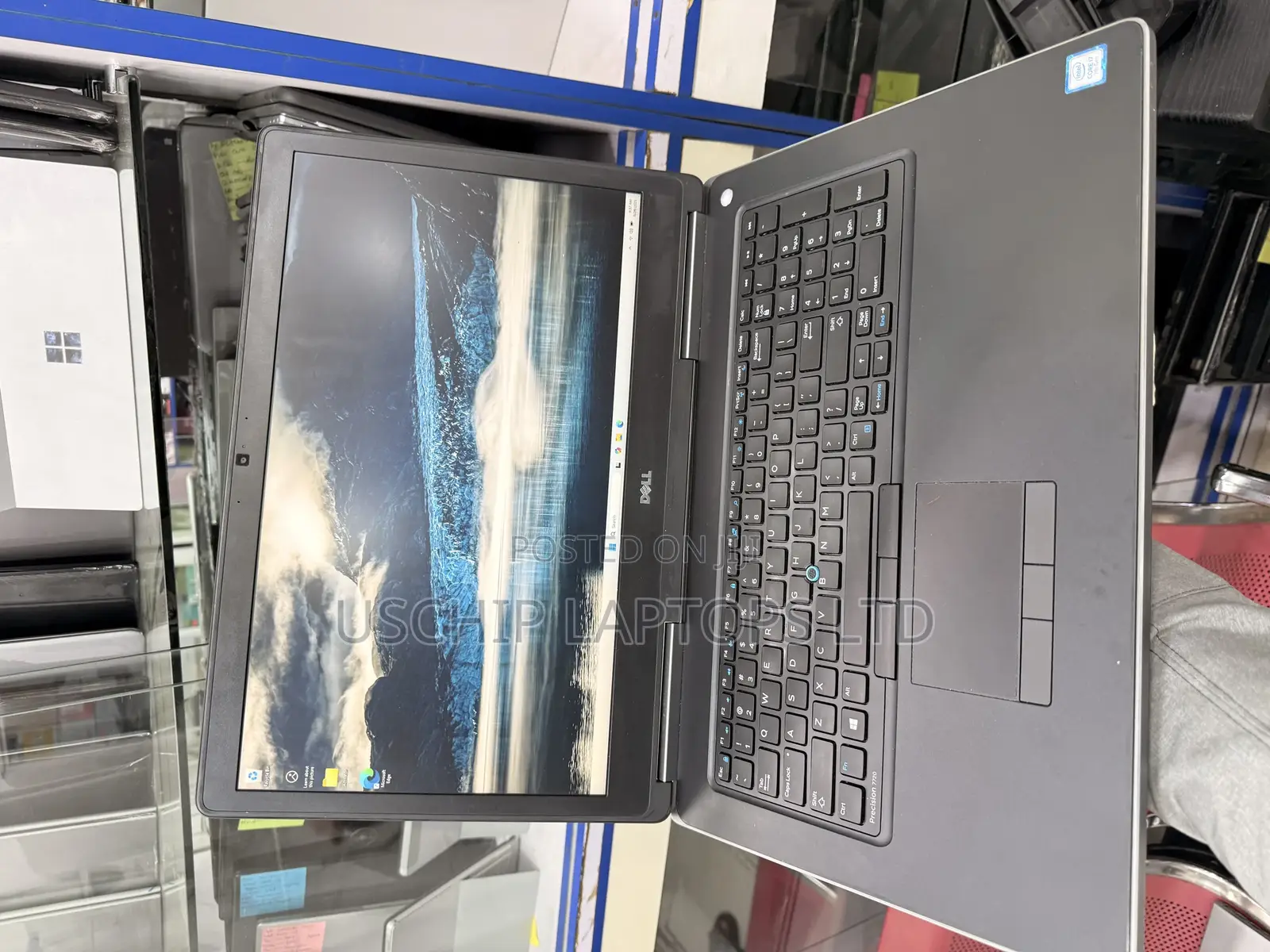 Laptop Dell Precision 17 7720 16GB Intel Core i7 SSD 256GB