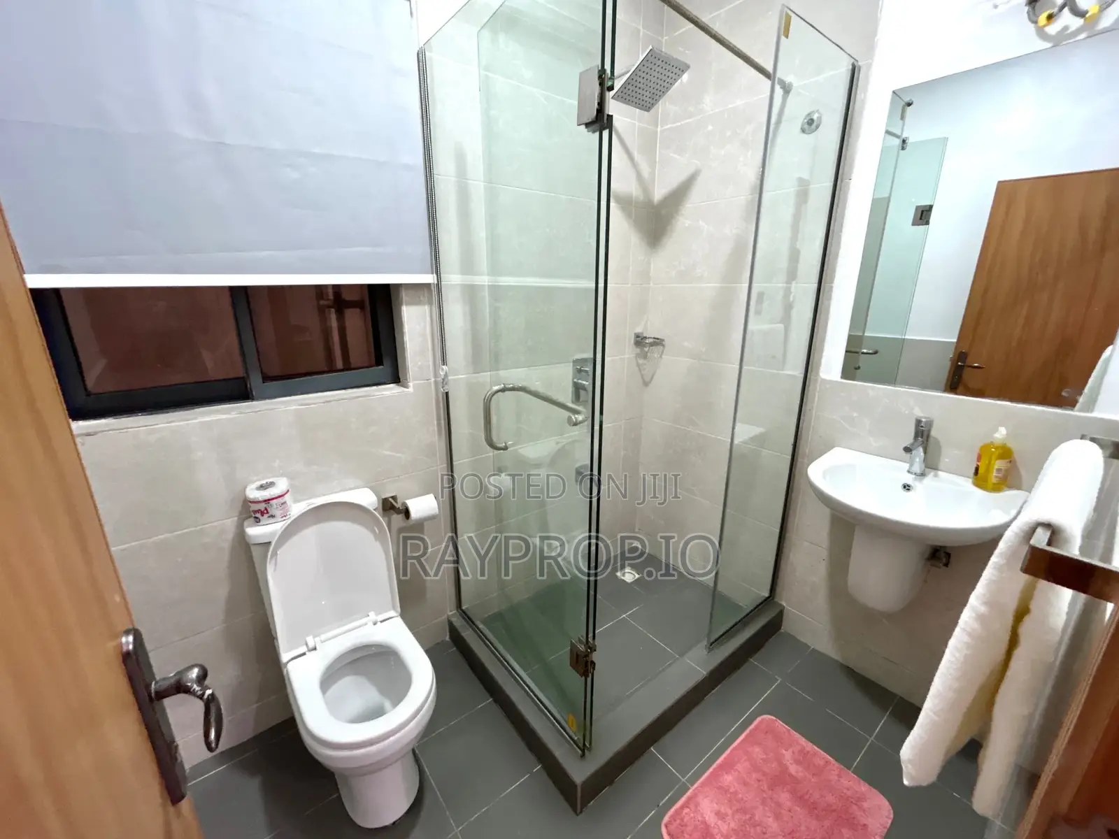 000008ag - 3 Bedroom Shortlet in Ikoyi