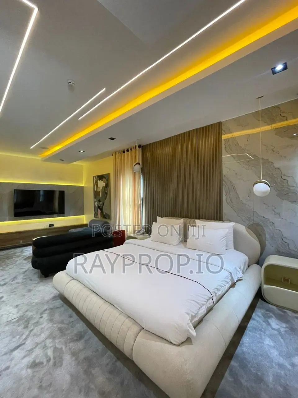 2 Bedroom Shortlet in Lekki Phase 1