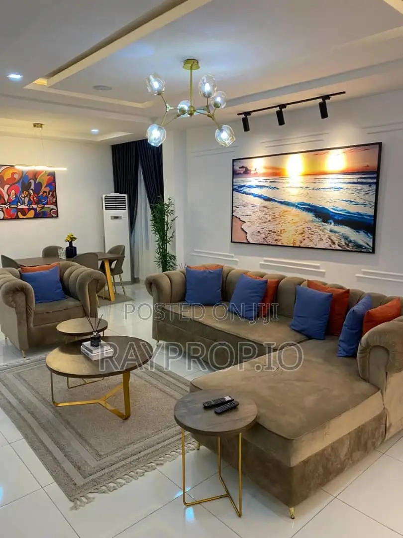 763757ll - 3 Bedroom Shortlet in Ikate Lekki