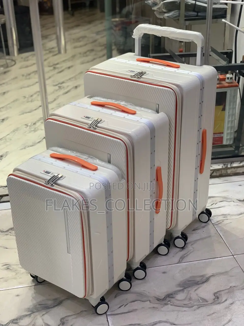 Beautiful Luxury Wide Handle Set