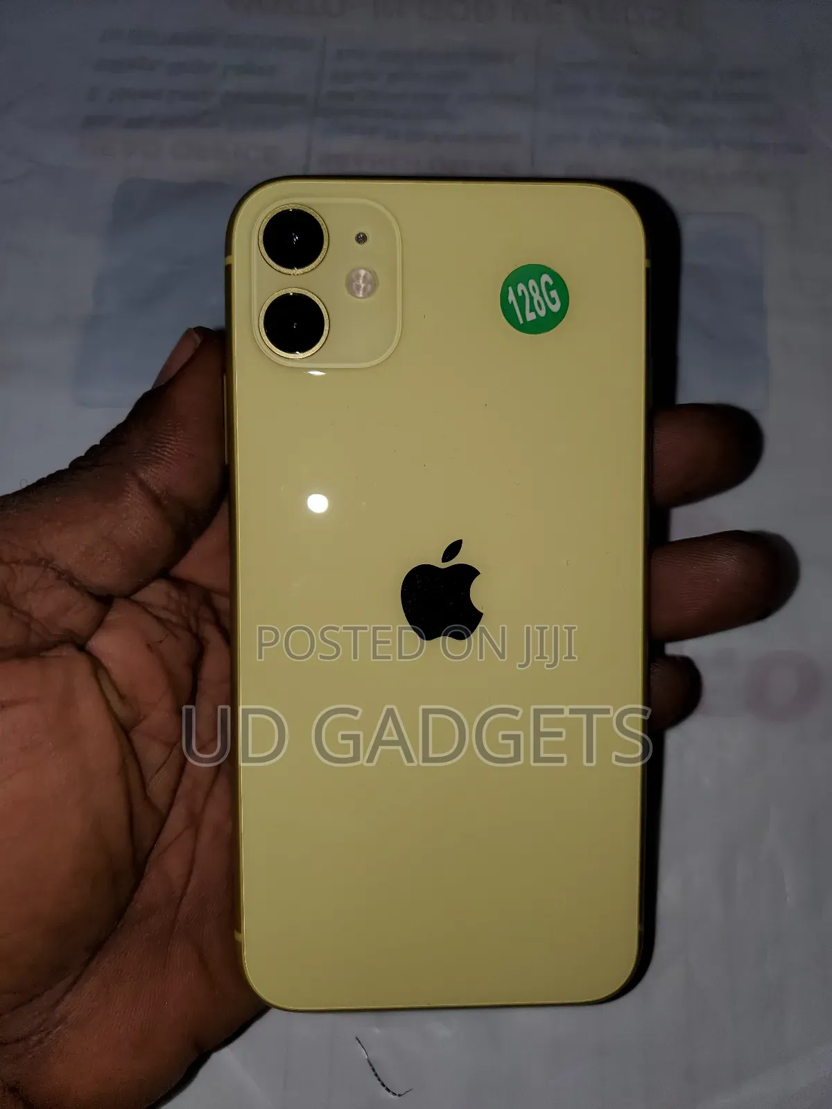 Apple iPhone 11 128 GB Yellow