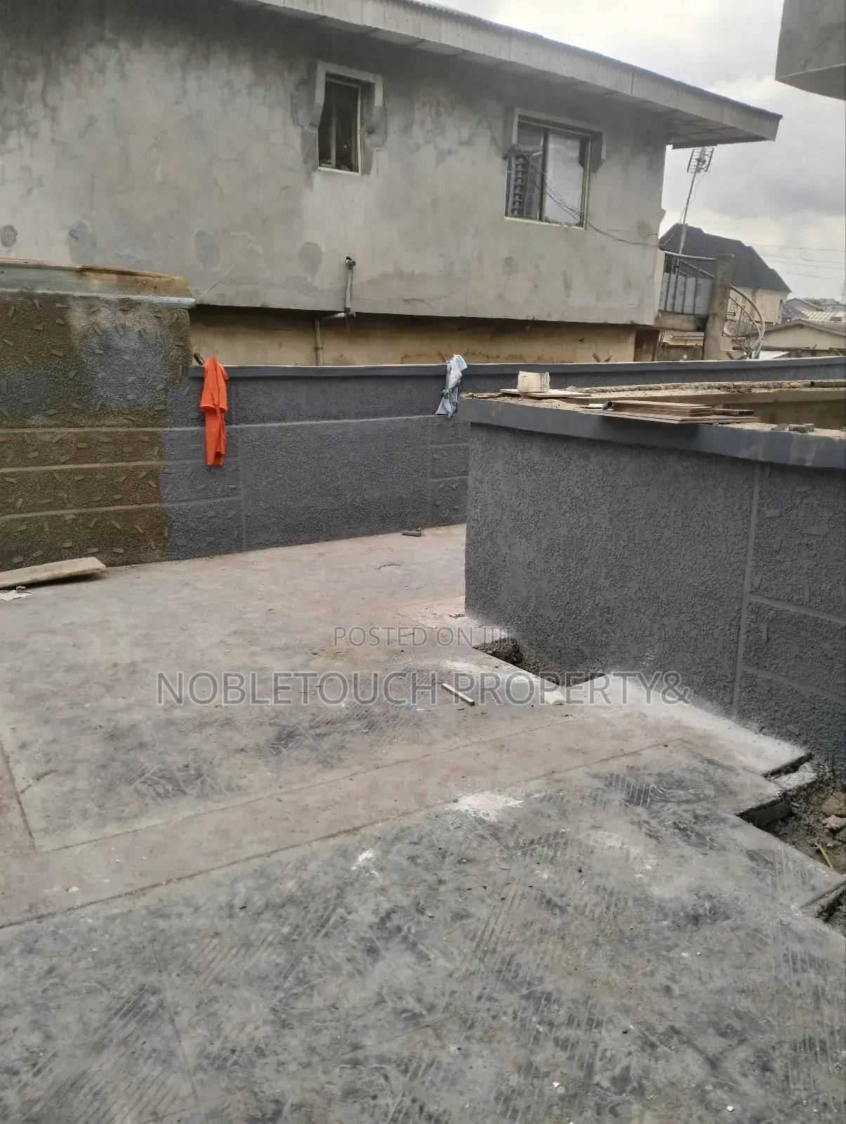 4bdrm Duplex in Idimu Lagos, Iseri Olofin for sale