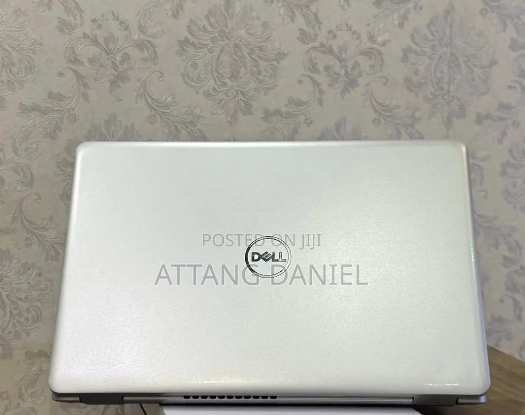 Laptop Dell Latitude 5580 12GB Intel Core I5 SSD 256GB