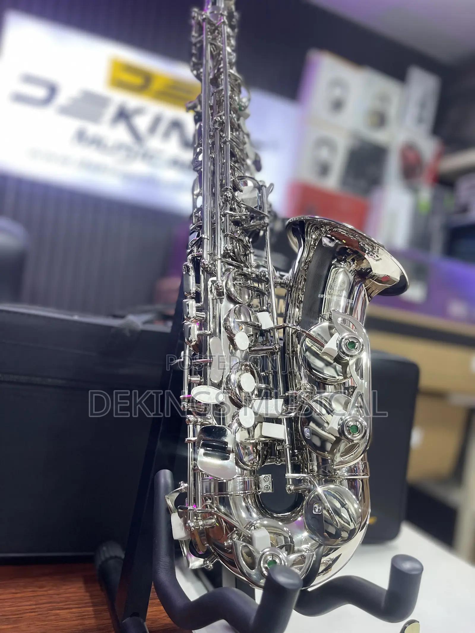 Professional Yamaha Silver Saxophone