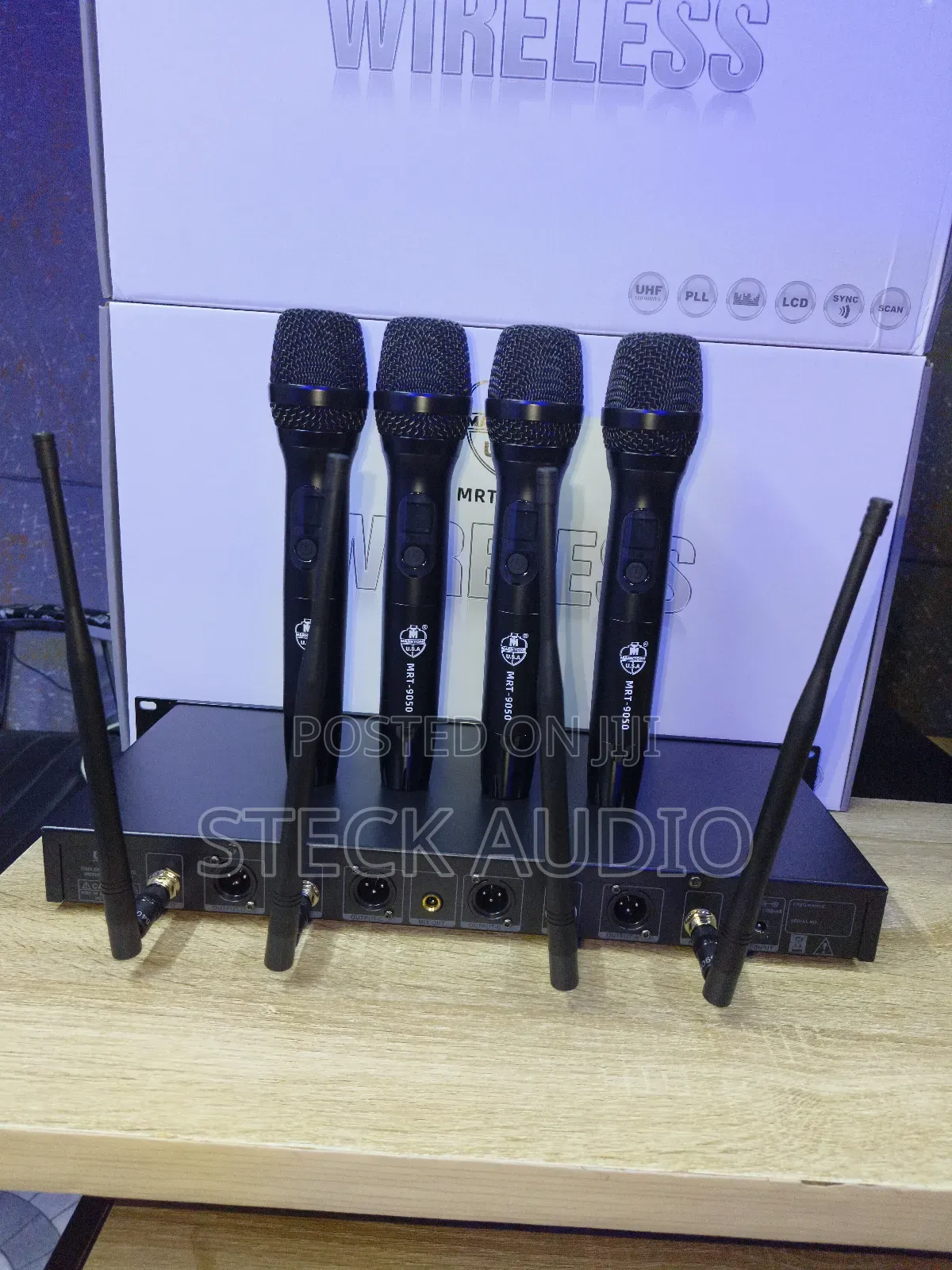MRT 9050 Marktone Usa 4in1 Selectable Frequency Wireless Microphone.