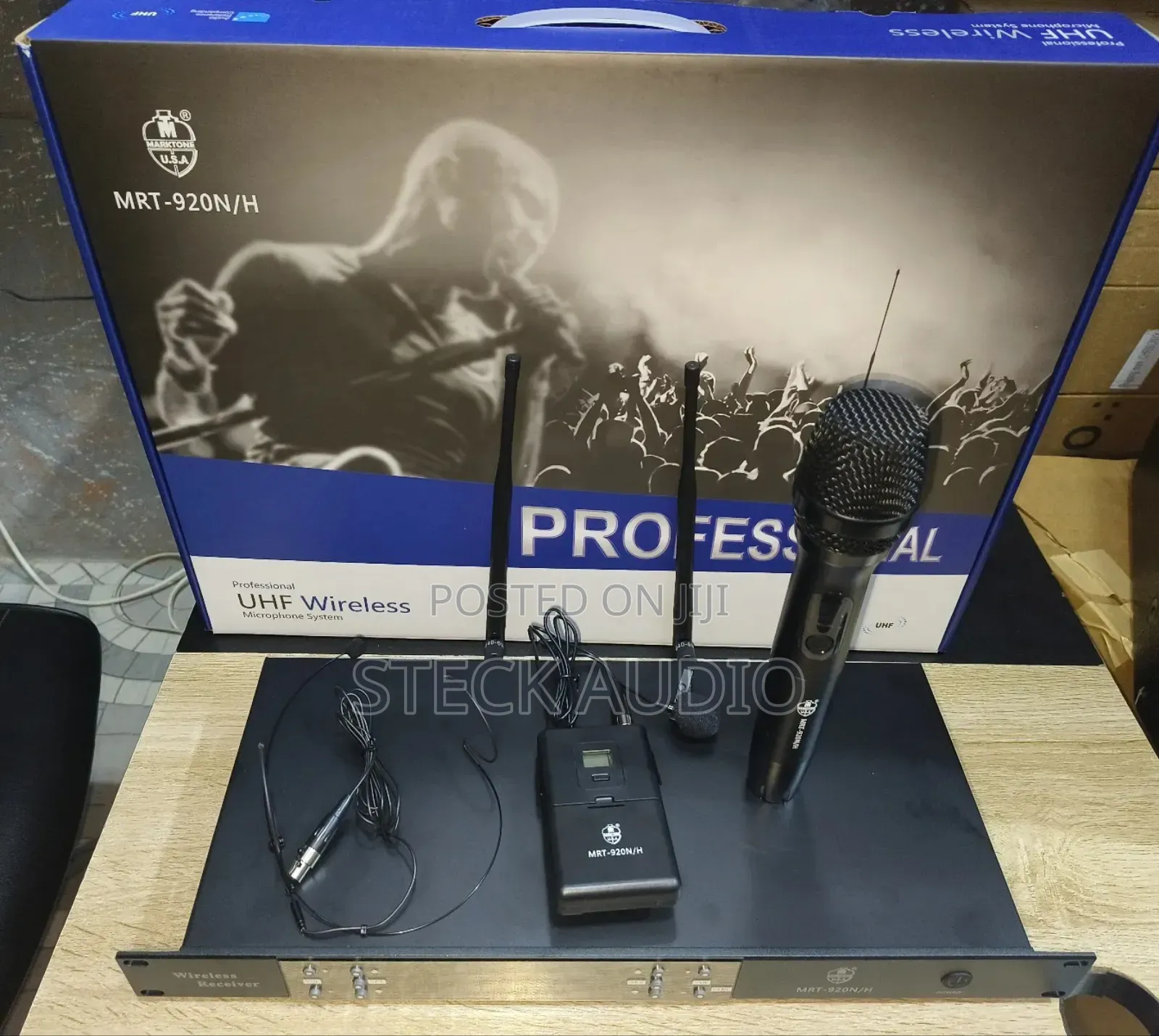 MRT 920n/H Marktone Usa Wireless Headset,Shirt and Handheld Microphone
