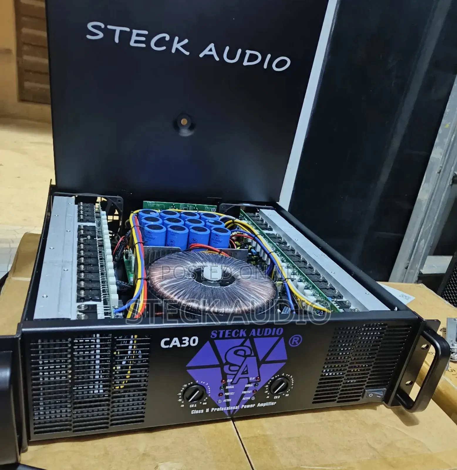 Ca 30 Steck Audio Professional Power Amplifier.