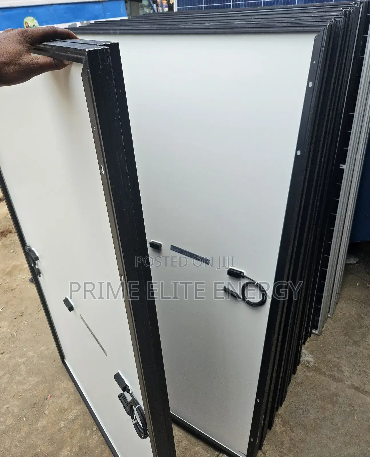 500watts Mono-crystalline Halfcut Solar Panels ( Longi )