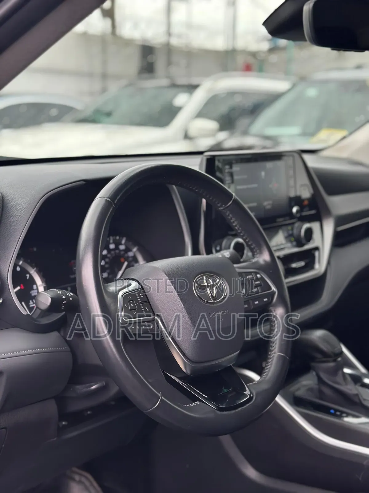 Toyota Highlander XLE 2021 Black