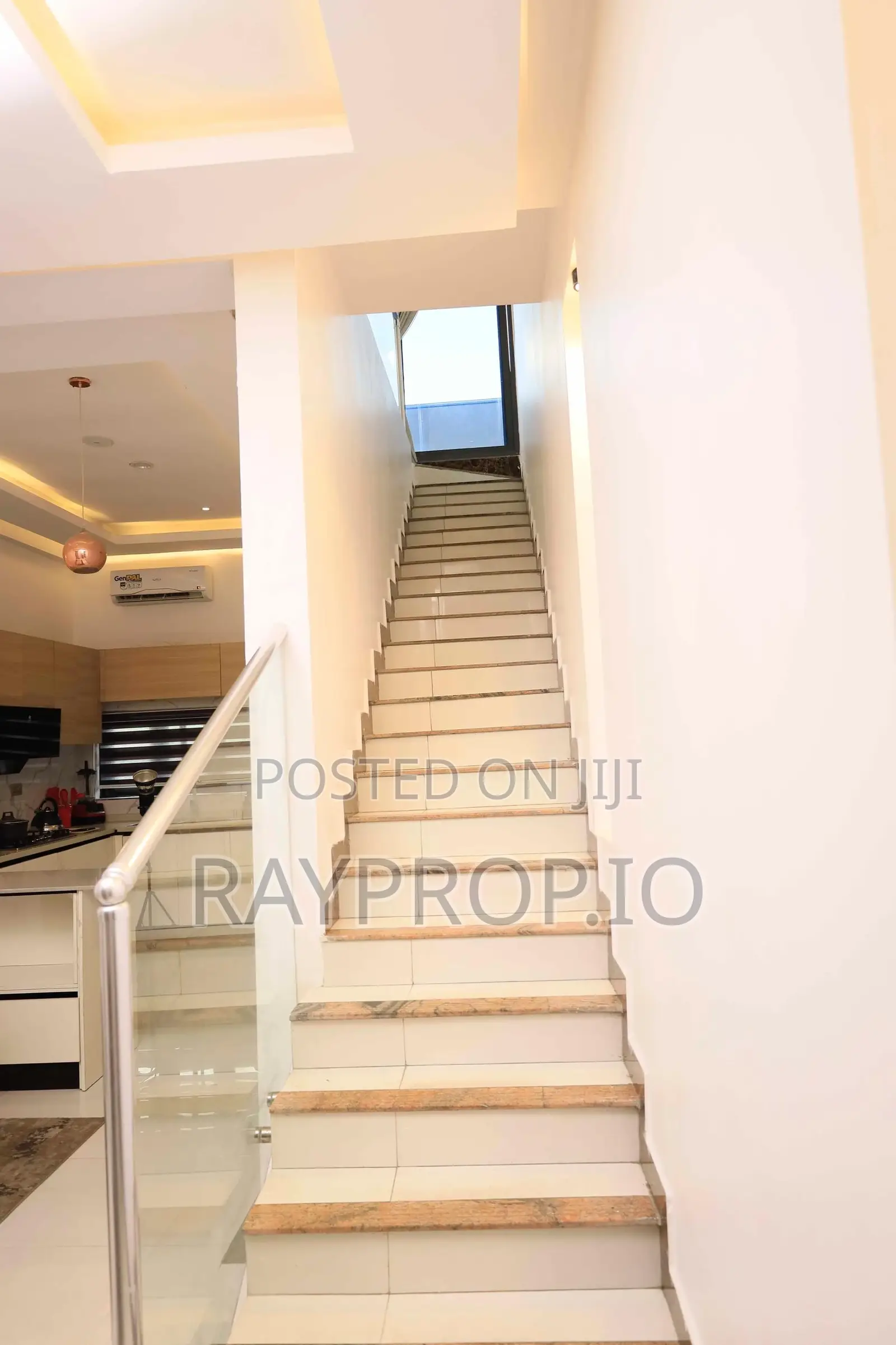 4 Bedroom Shortlet in Lekki Phase 1