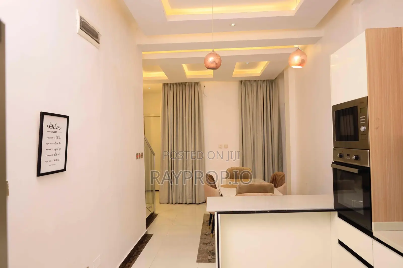 4 Bedroom Shortlet in Lekki Phase 1