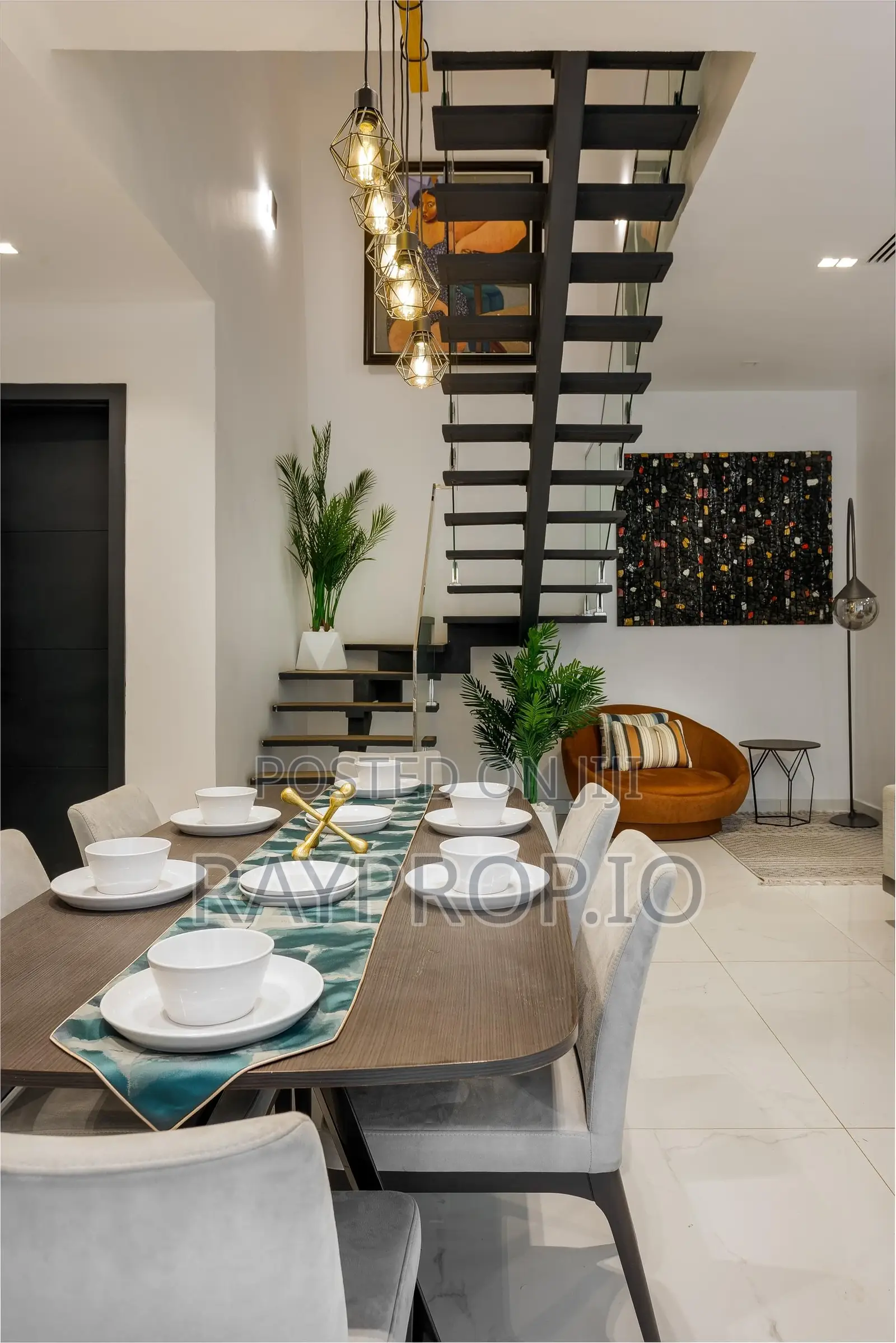 252819au - 2 Bedroom Shortlet in Lekki Phase 1