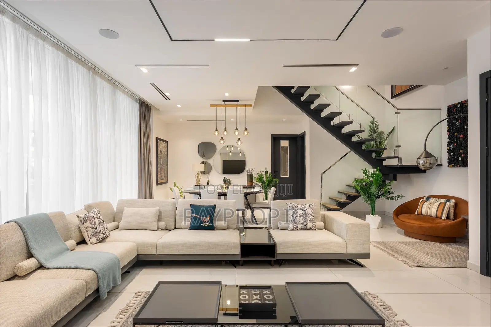 252819au - 2 Bedroom Shortlet in Lekki Phase 1