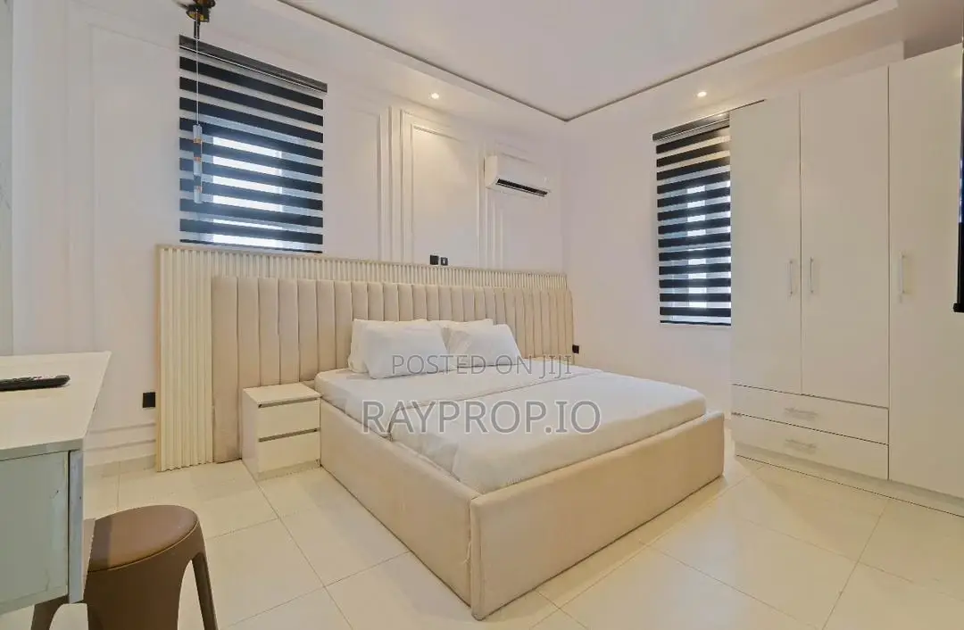 2 Bedroom Shortlet in Lekki Phase 1