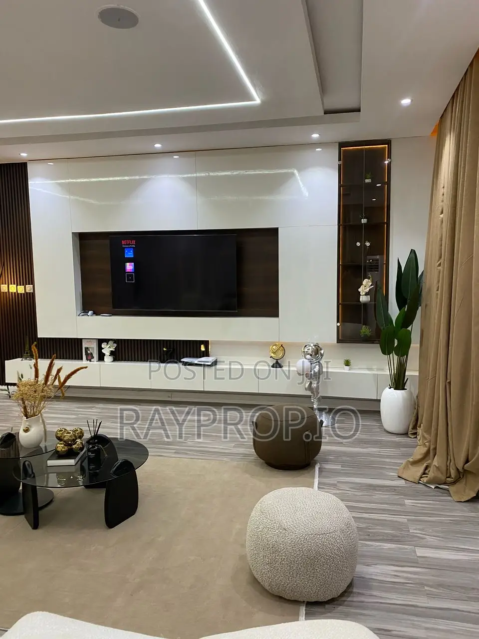 5 Bedroom Shortlet in Ago Palace