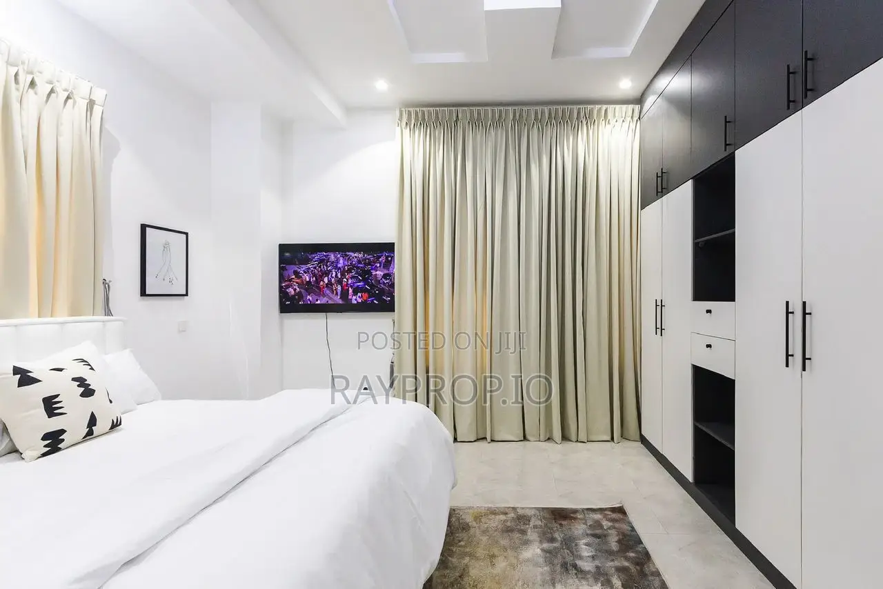 2 Bedroom Shortlet in Ikate Lekki