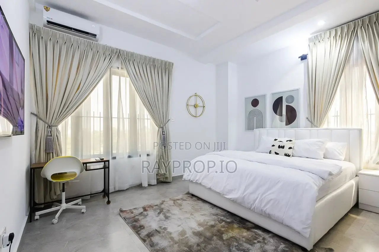 2 Bedroom Shortlet in Ikate Lekki