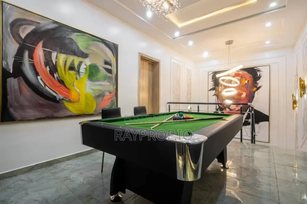 3 Bedroom Shortlet in Ikate Lekki