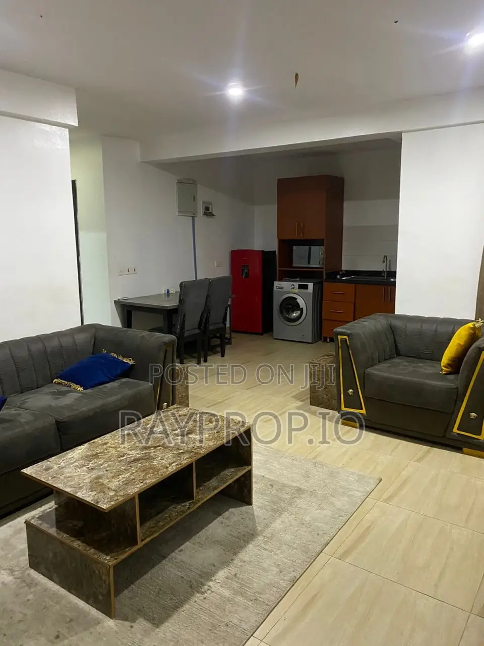 2 Bedroom Shortlet in Onike Yaba
