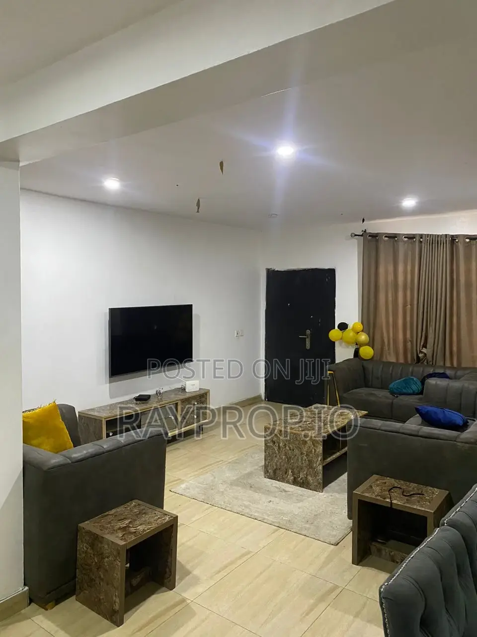 2 Bedroom Shortlet in Onike Yaba