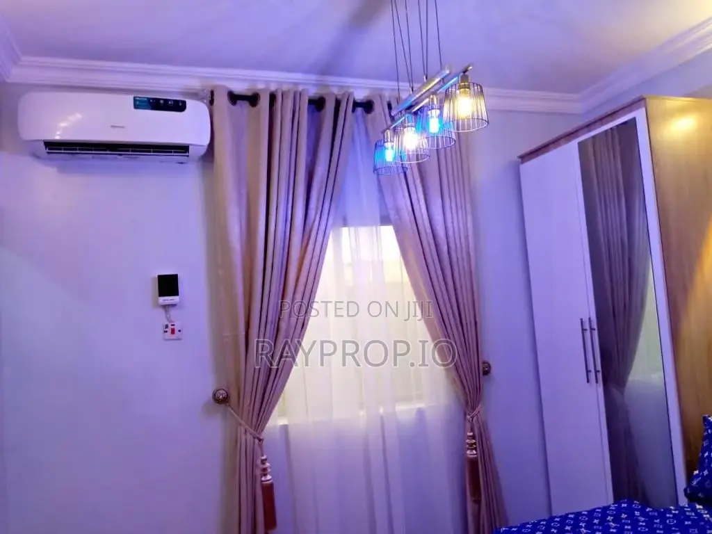 1 Bedroom Shortlet in Onike Yaba