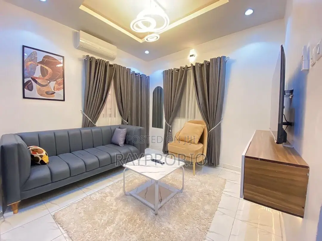 140671tg - 1 Bedroom Shortlet in Yaba