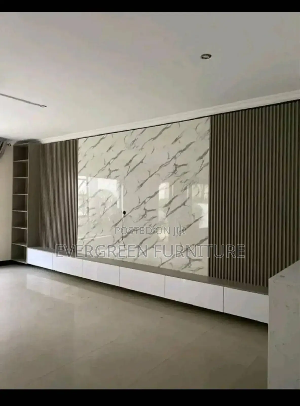 Evergreen Television Console
