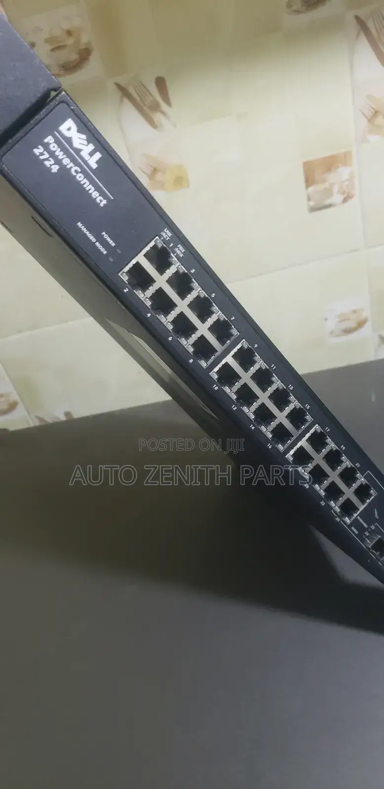 Dell Powerconnect 2724 24-Port Switch