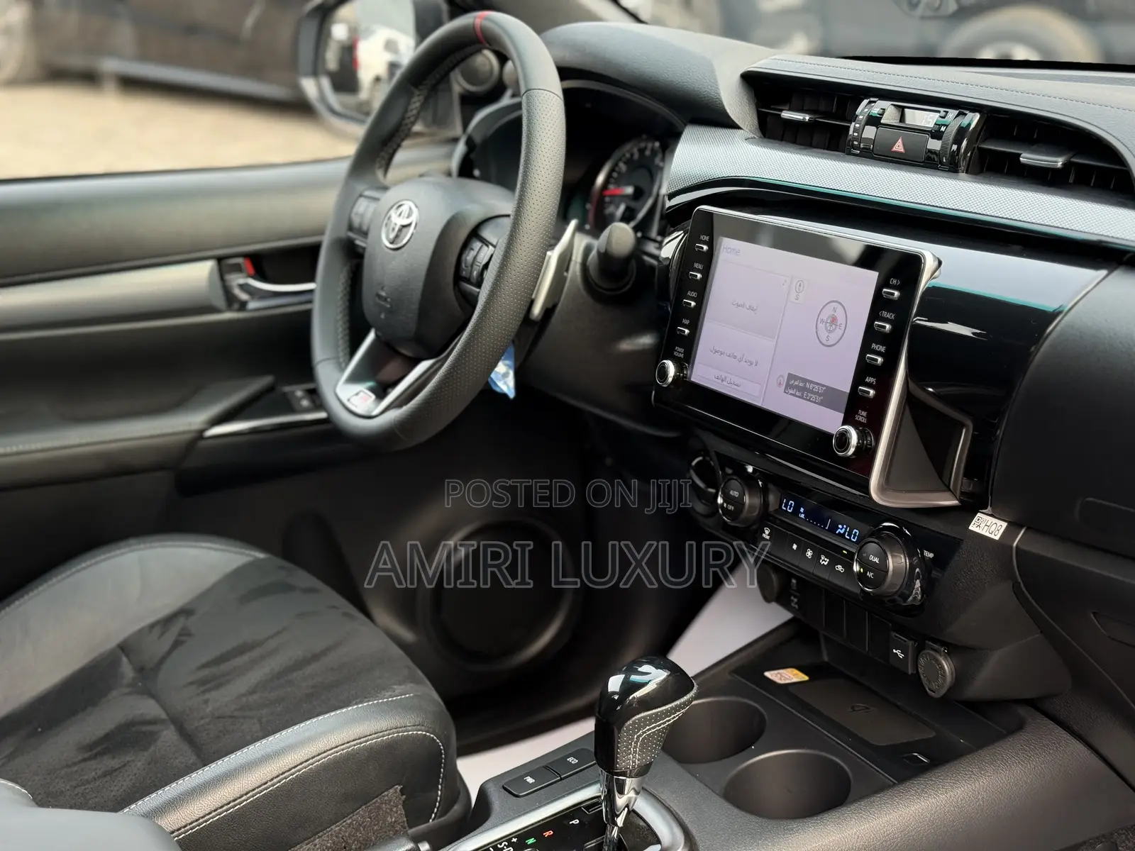 New Toyota Hilux 2025 White
