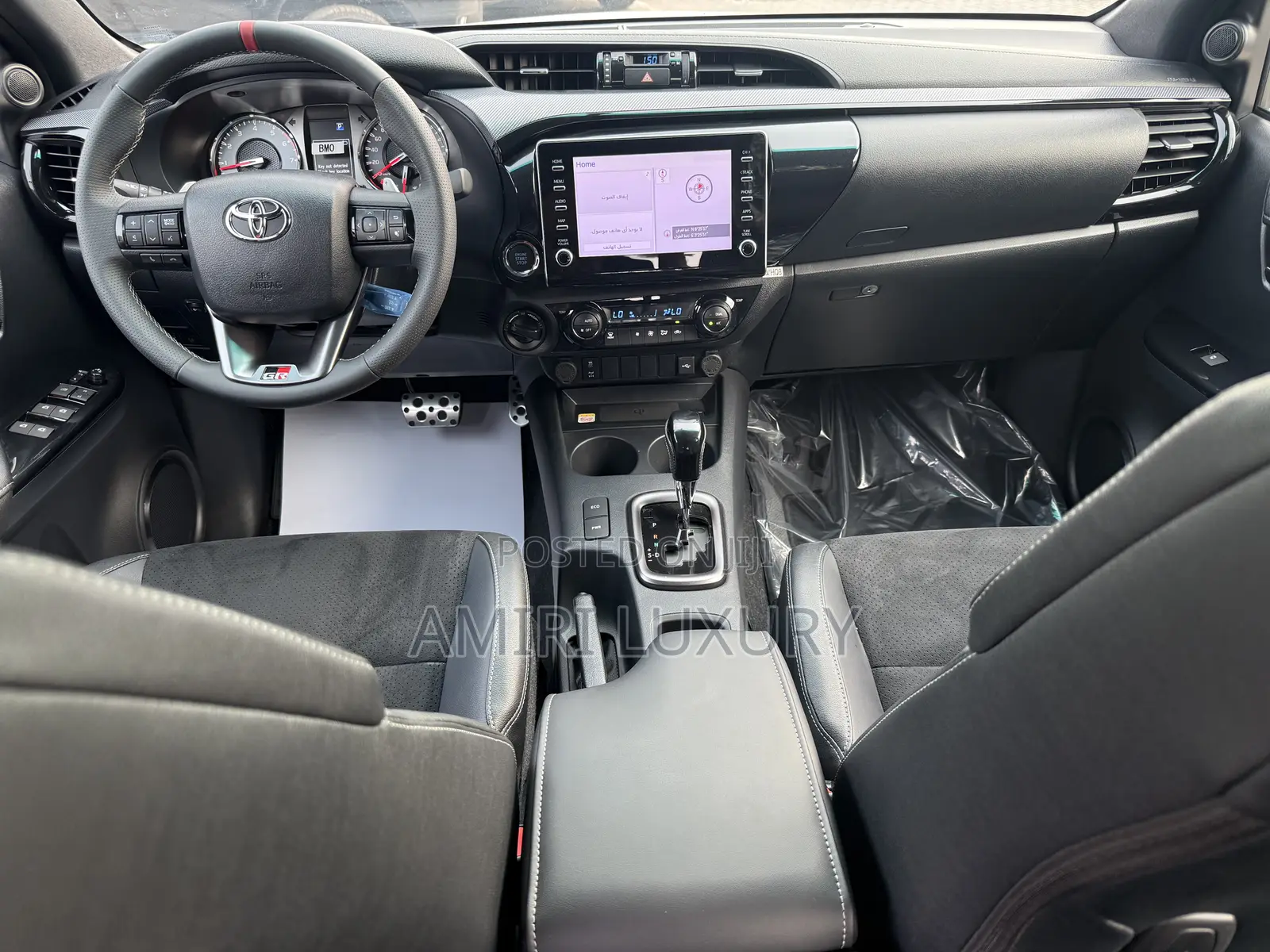 New Toyota Hilux 2025 White