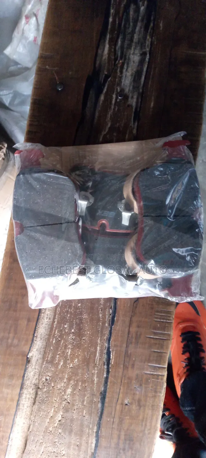 Bentley Brake Pad. ( Brand New )