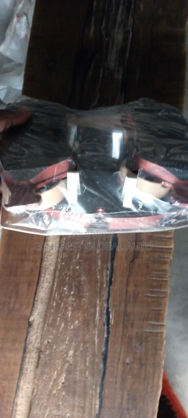 Bentley Brake Pad. ( Brand New )