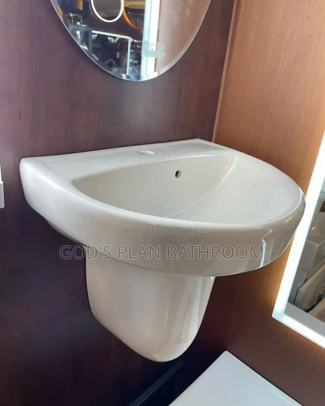 Hanging Wash Hand Basin