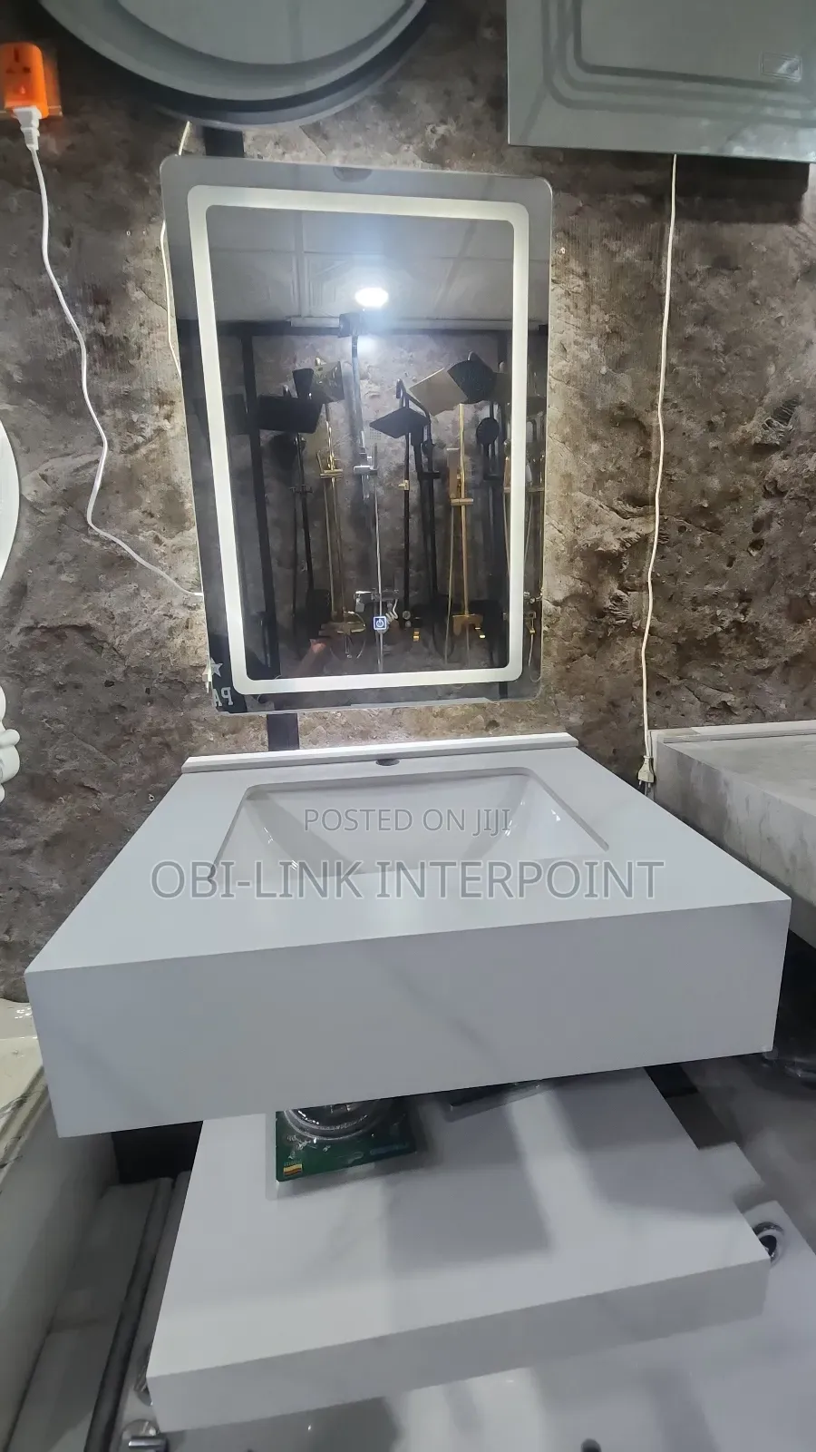 Cabinet Basin