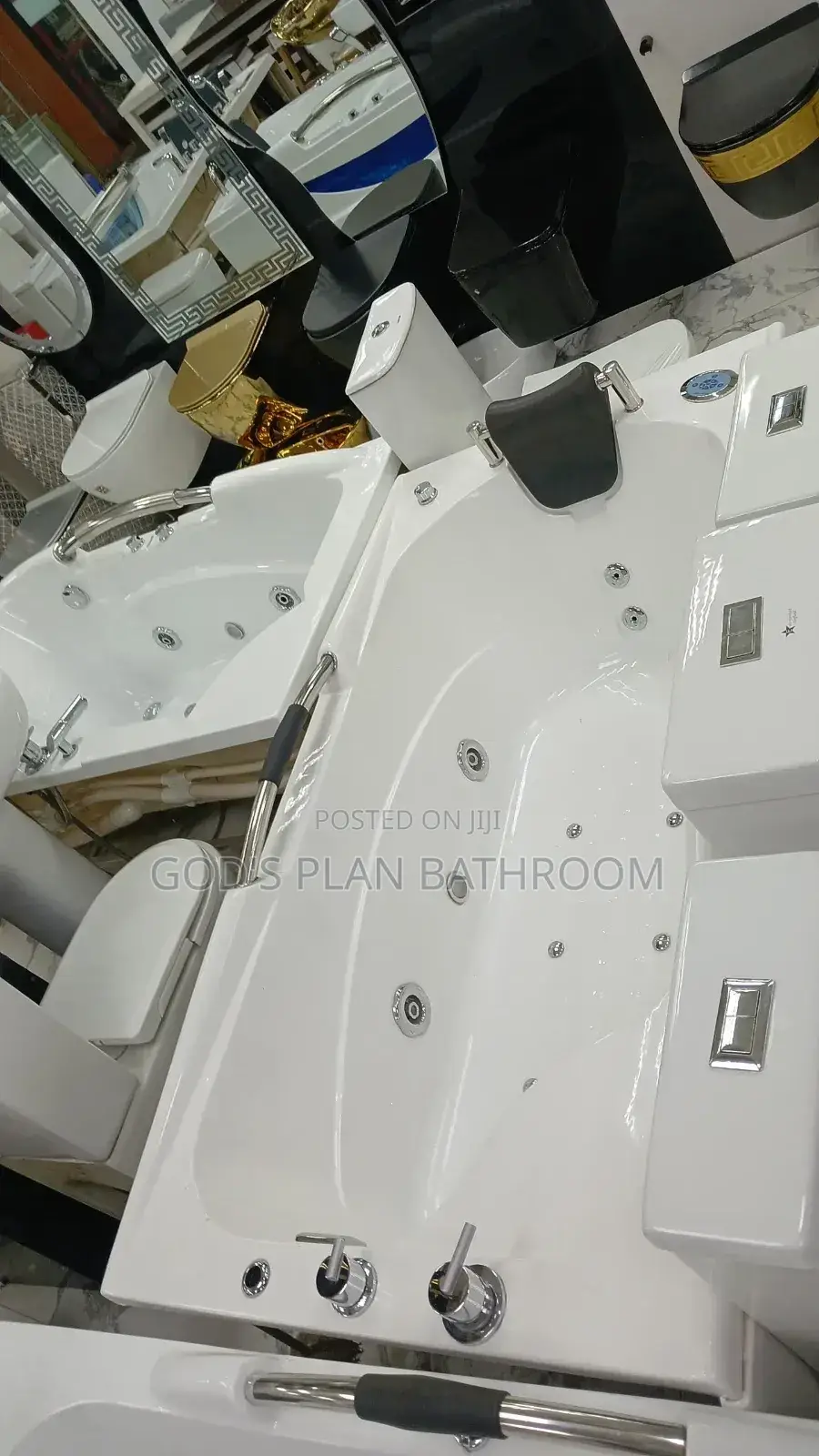 Single Jacuzzi With Fm Radio