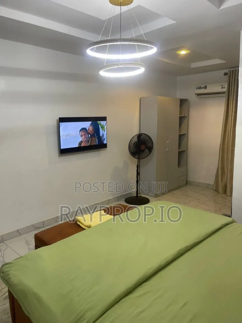 682966kl - 3 Bedroom Shortlet in Ajao Estate