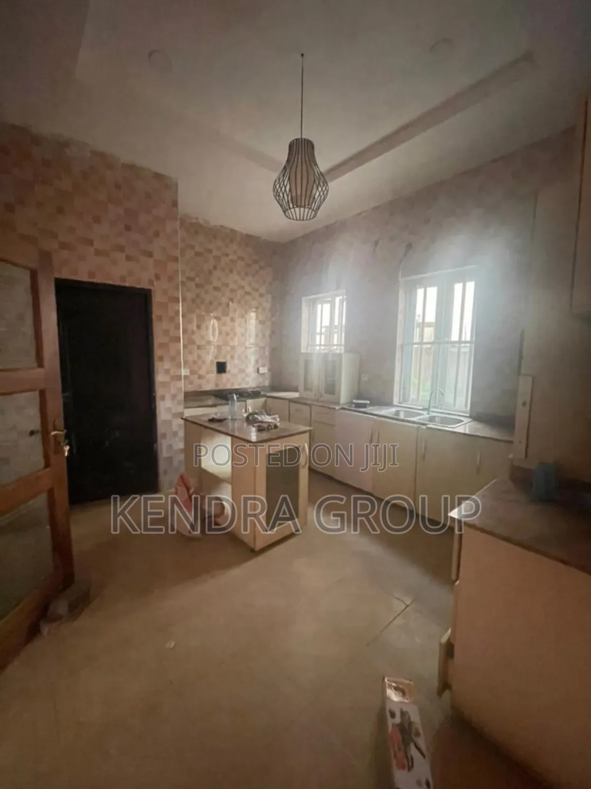 Furnished 5bdrm Duplex in United Estate, Sangotedo for rent