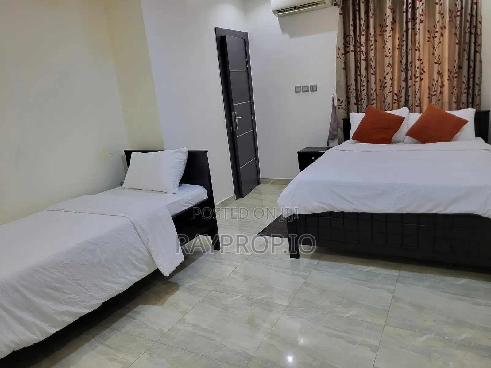 091962pf - 2 Bedroom Shortlet in Magodo