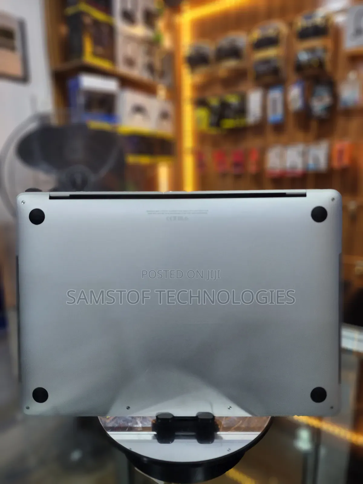 Laptop Apple MacBook Pro 2020 16GB Intel Core i7 SSD 1T